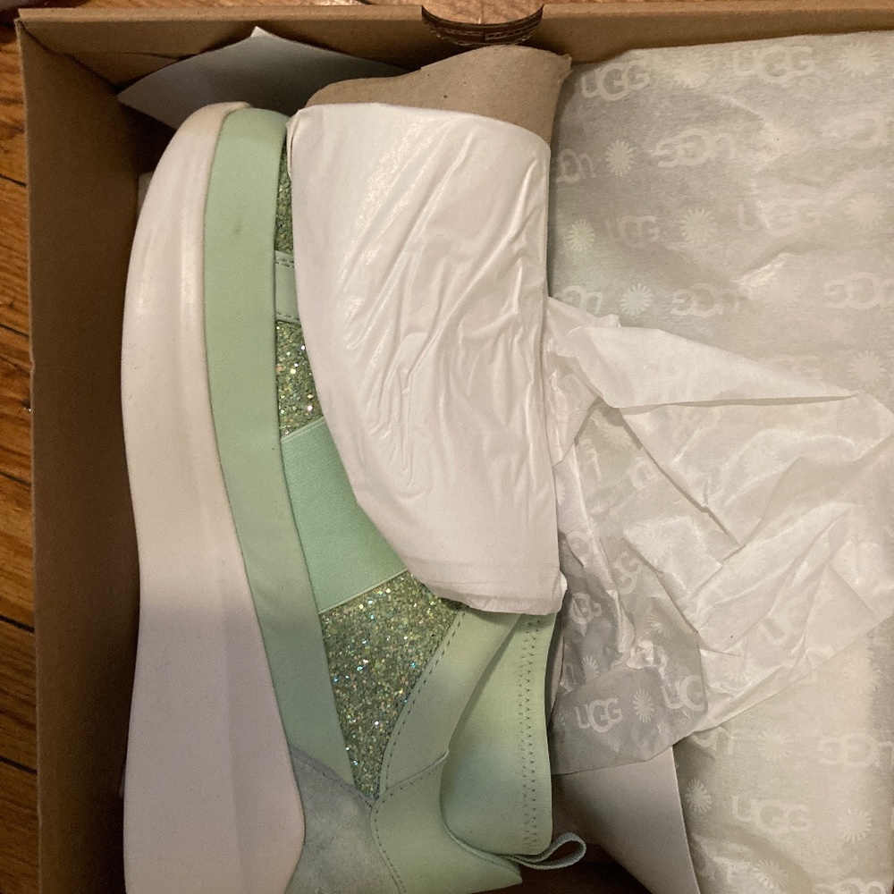 brand new pair of shoes some uggs